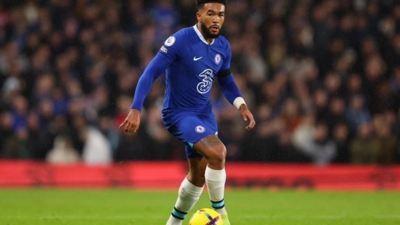 Cầu thủ Reece James nổi lên, nhưng cũng gặp khó khăn tại Chelsea Cầu thủ Reece James nổi lên, nhưng cũng gặp khó khăn tại Chelsea