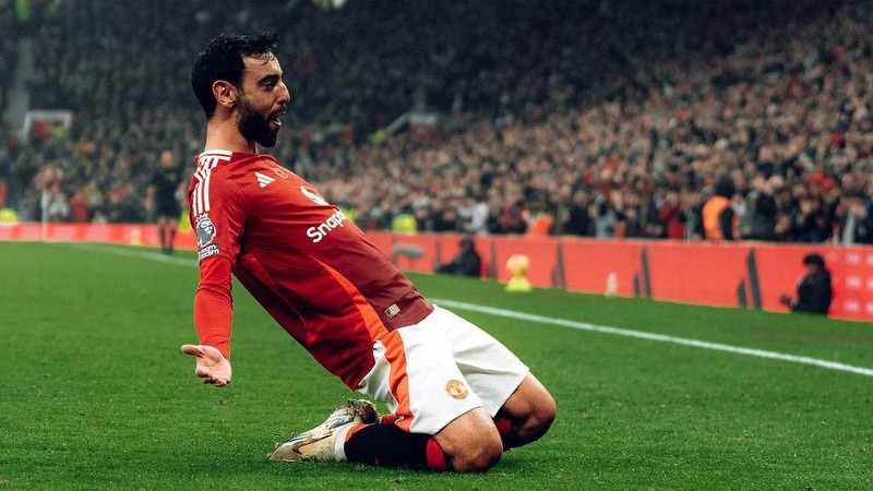 Cầu thủ Bruno Fernandes sẽ là cái tên tốt nhất, nhưng luôn bị chỉ trích tại MU Cầu thủ Bruno Fernandes sẽ là cái tên tốt nhất, nhưng luôn bị chỉ trích tại MU