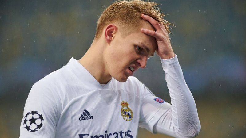 Cầu thủ Martin Odegaard gặp một thất bại cực lớn đầu sự nghiệp Cầu thủ Martin Odegaard gặp một thất bại cực lớn đầu sự nghiệp